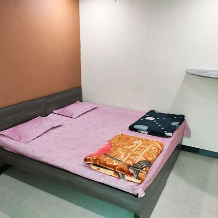 Kailash Kuti Guest House อุจเจน ภายนอก รูปภาพ